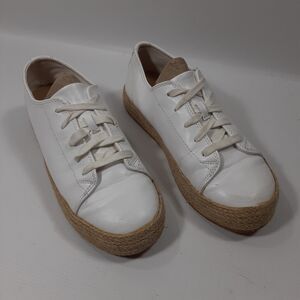 Madden NYC Catie Women's Size 7.5M White Lace Up Sneakers Shoes